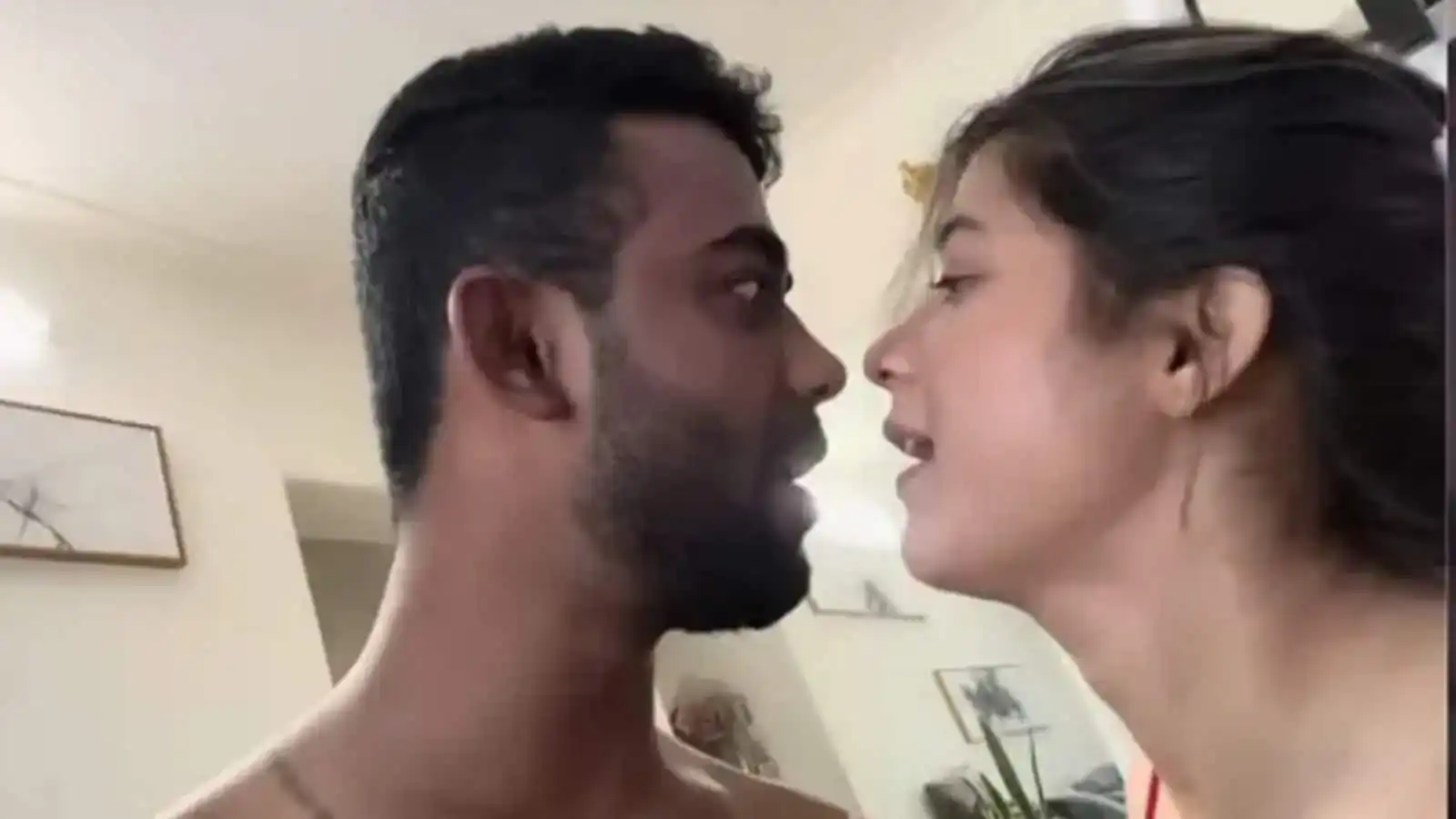 !$+([❤️New Porn]) Justin And Sakshi Viral Video Original Clip, Splitsvilla Couple Justin D'cruz And Sakshi Srinivas On Goes Mms Video